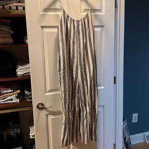 Linen wide leg jumpsuit